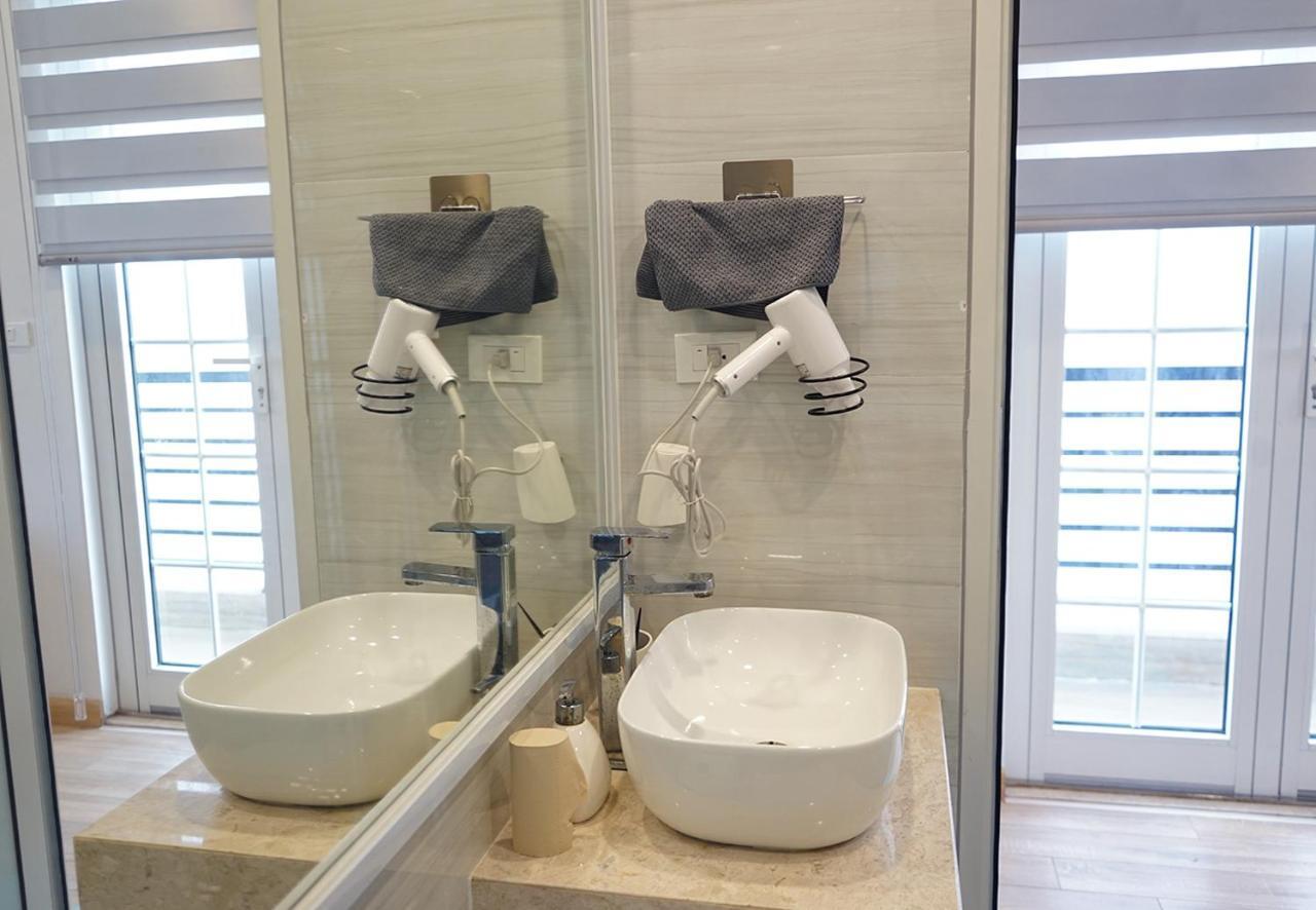 Lyn House - Service Apartment Hoang Quoc Viet Hà Nội Ngoại thất bức ảnh